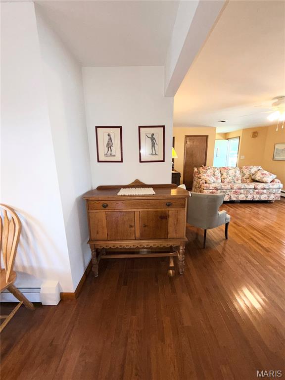 Primary bedroom — 903 Parkwood Drive Rolla Missouri real estate