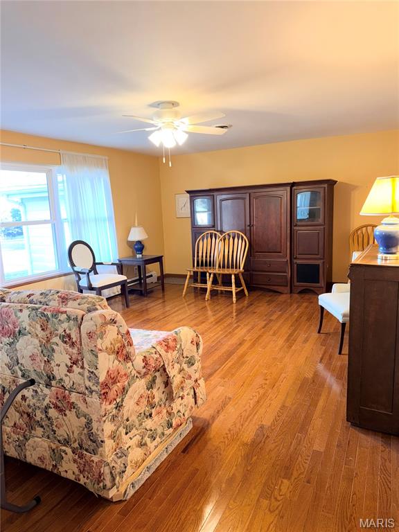 Kitchen — 903 Parkwood Drive Rolla Missouri real estate