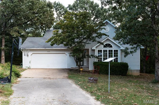 1512 Red Oak Drive, Rolla MO