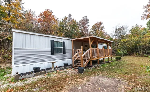 Primary bedroom — 13242&13240 County Road 7160 Rolla Missouri real estate