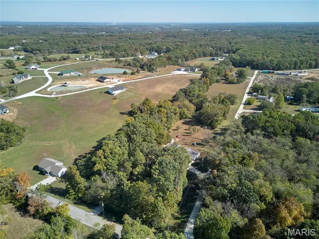 1372 Rock Springs Road, Wright City MO