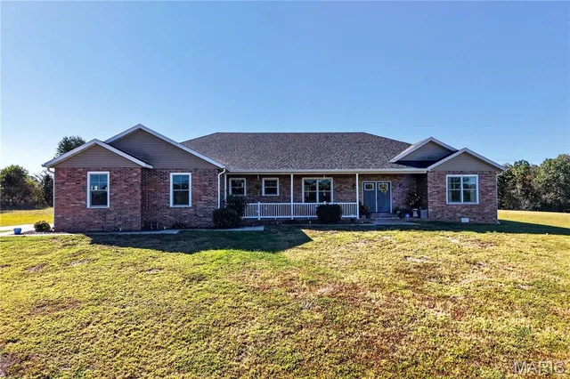 24380 Highway MM, Lebanon MO