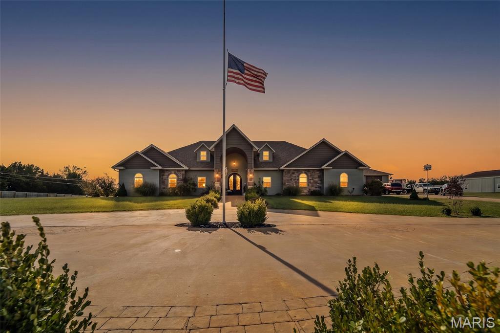 6295 County Road 108 Fulton Missouri 5 bedroom 4 bathroom home for sale listed at $925,000