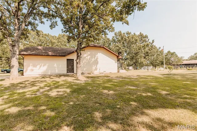 Kitchen — 507 E 10th Street Dixon Missouri real estate