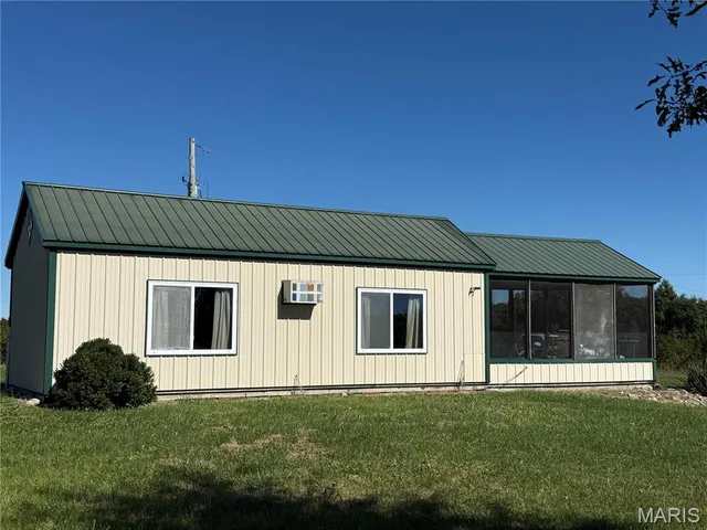 24701 Desoto Lane, Kirksville MO