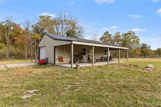 Primary bedroom — 00 Dry Gulch Rd Road Richwoods Missouri real estate