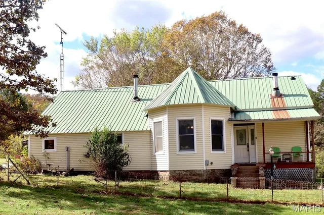6430 Wayne 204, Cascade MO