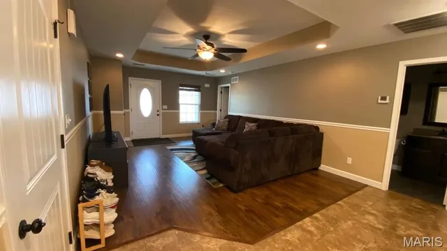 Living room — 21028 Halifax Drive St Robert Missouri real estate