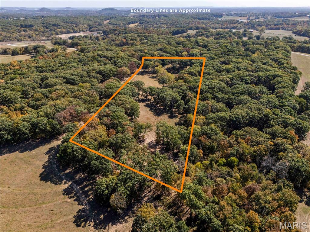 22098 Kinglet Lane Eolia Missouri home for sale listed at $202,500