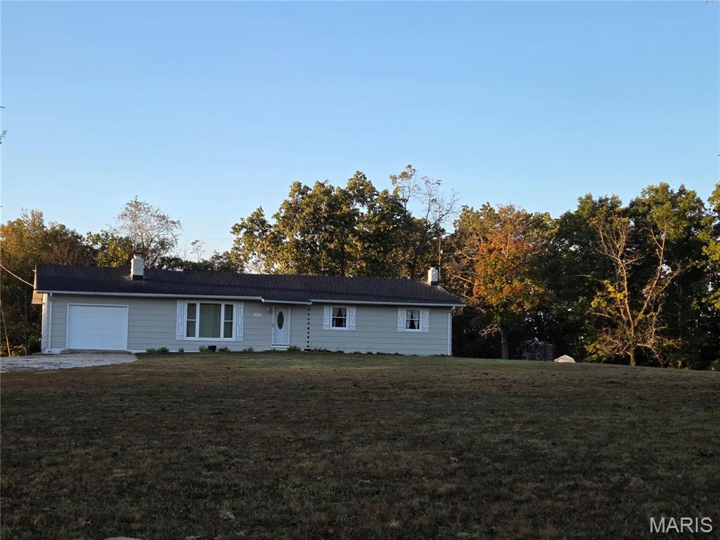 2808 New Hope Church Road Sullivan Missouri 3 bedroom 3 bathroom home for sale listed at $395,000