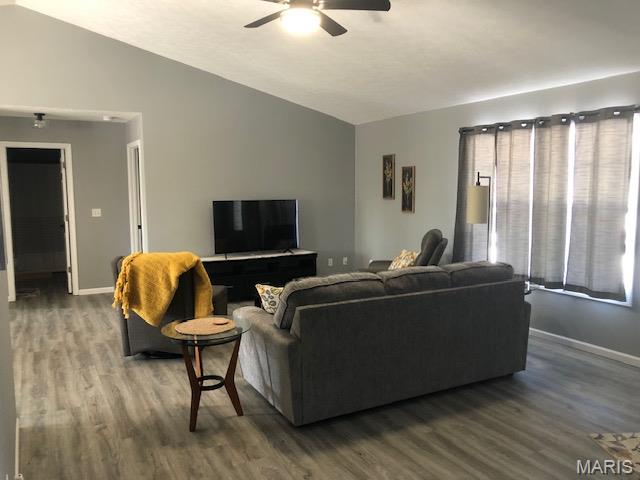 Living room — 151 Bosa Drive St Robert Missouri real estate