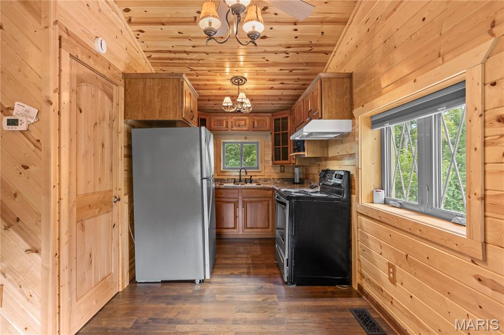 Photo 37