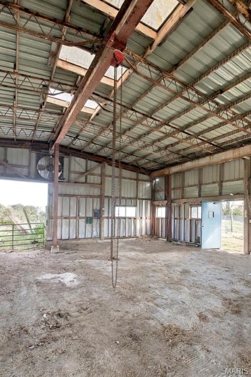 Primary bedroom — 385 Woods Farm Road Sullivan Missouri real estate