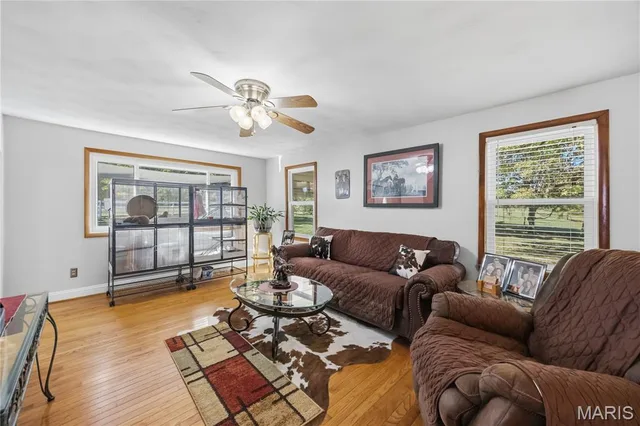 Kitchen — 5529 State Road Y Hillsboro Missouri real estate