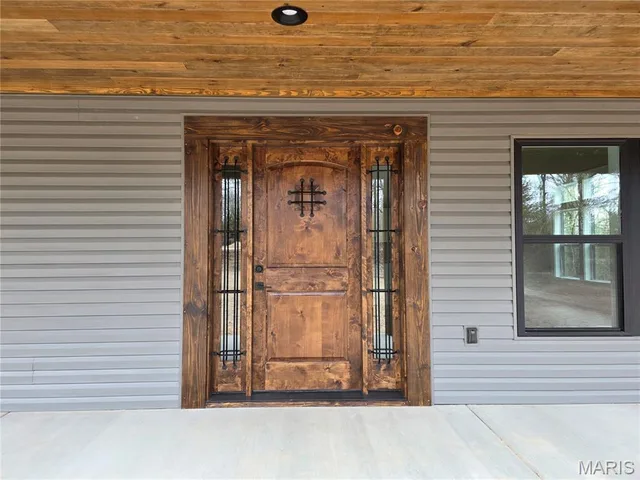 Front exterior — 854 County Road 4180 Salem Missouri real estate