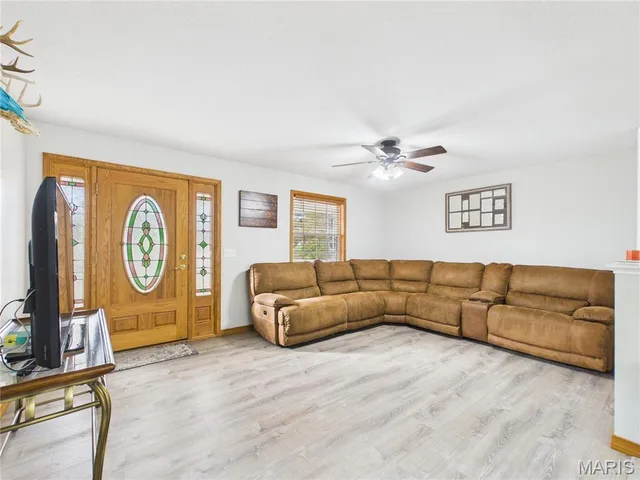 Kitchen — 7098 Highway T Poplar Bluff Missouri real estate