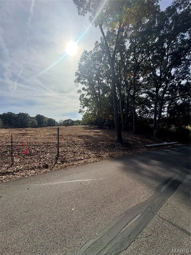 Front exterior — Lot 31 Wild Horse Drive Unincorporated Missouri real estate