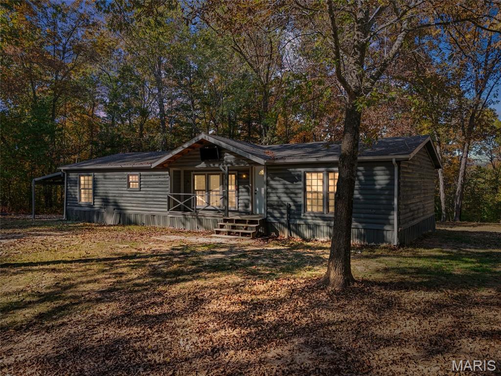 5715 Glade Chapel Road Hillsboro Missouri 3 bedroom 2 bathroom home for sale listed at $199,900