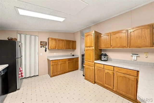 Primary bedroom — 3437 Ripley Fairdealing Missouri real estate