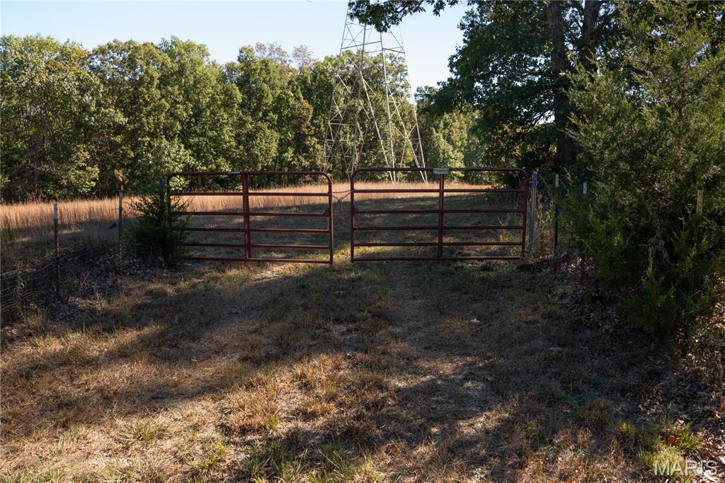 17130 State Hwy 32 Bismarck Missouri home for sale listed at $95,000