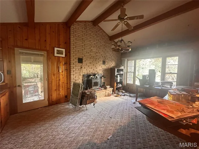 Primary bedroom — 13488 Maries Road 325 Vienna Missouri real estate