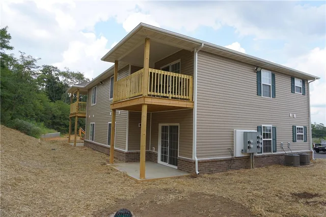 Front exterior — 314 Colonial Hills Road Rolla Missouri real estate