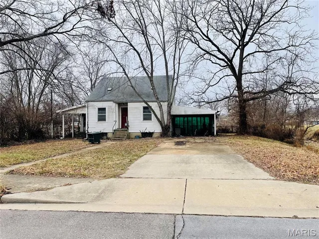 Kitchen — 100 Highway 72 W Rolla Missouri real estate