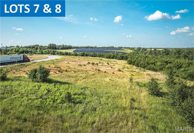 Front exterior — 3600 Center Street Lot 7 Rolla Missouri real estate