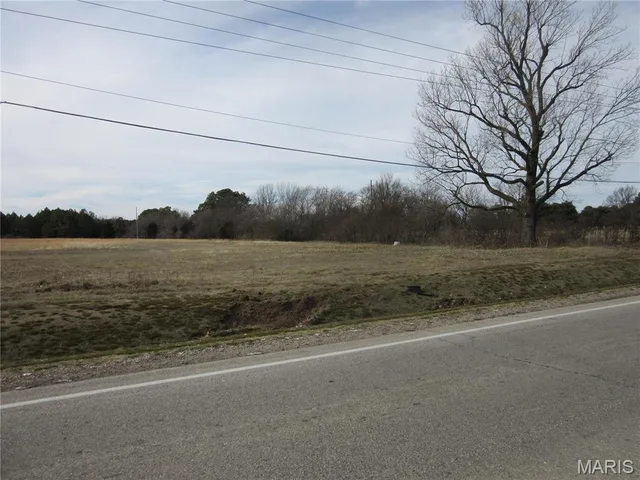 Primary bedroom — 2300 Hwy 25 Malden Missouri real estate
