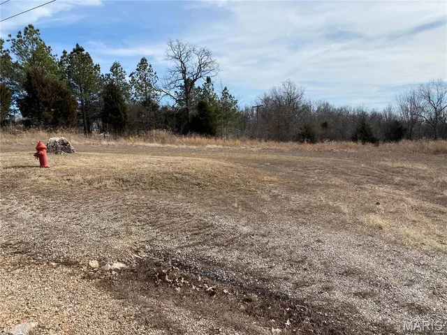 Front exterior — 407 Old Route 66 St Robert Missouri real estate