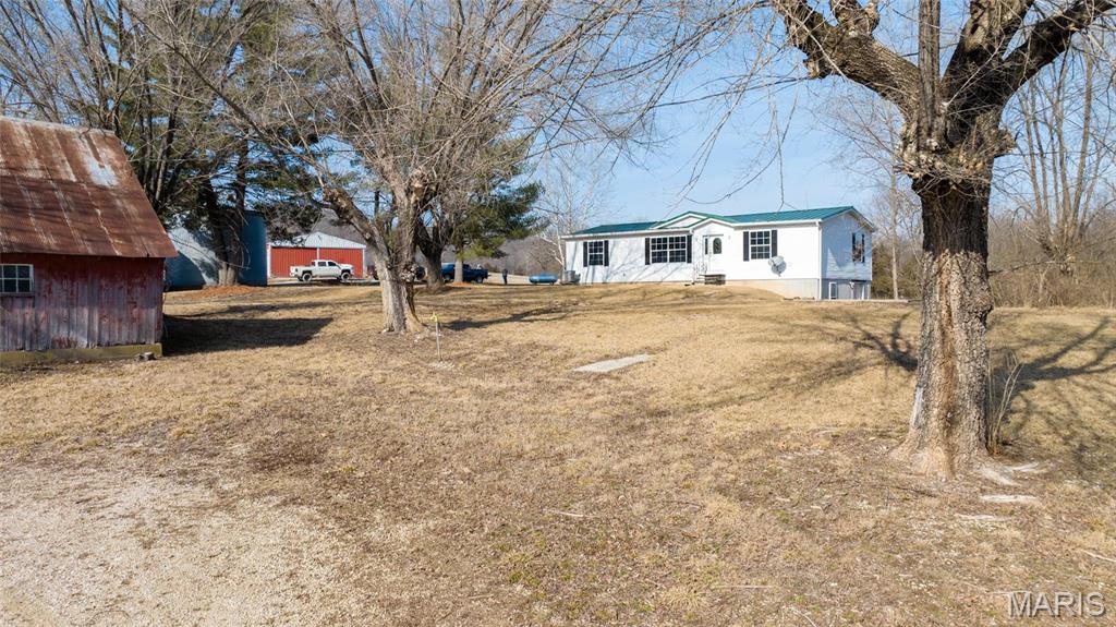 205 Hemsath Unincorporated Missouri 3 bedroom 2 bathroom home for sale listed at $3,900,000