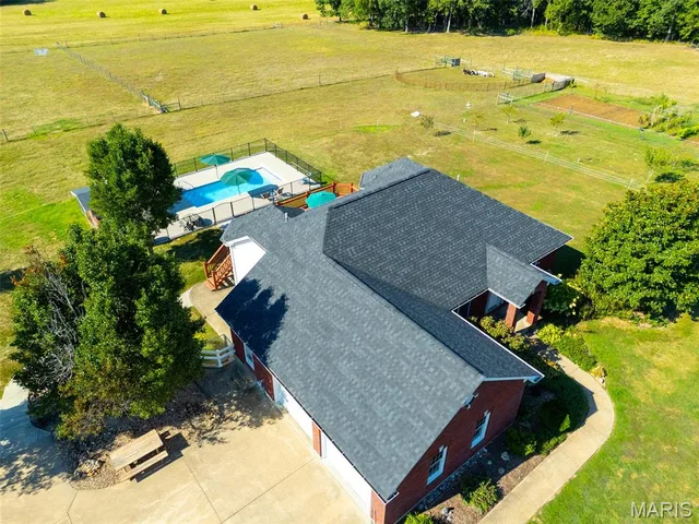 Front exterior — 9445 Highway An Rosebud Missouri real estate
