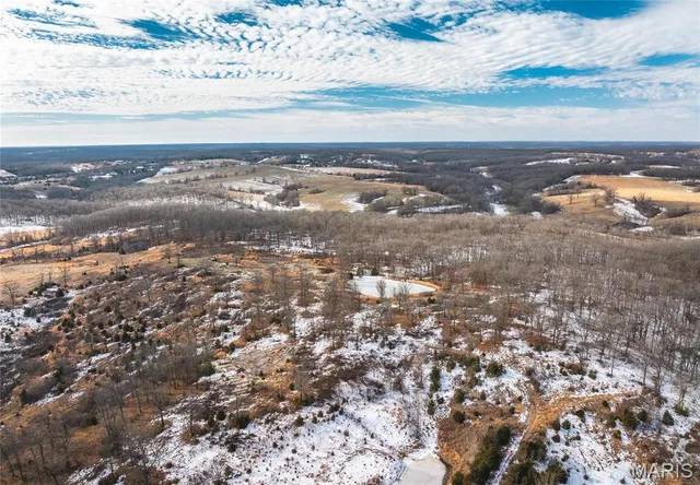 Primary bedroom — 0 Camping Paradise Macks Creek Missouri real estate
