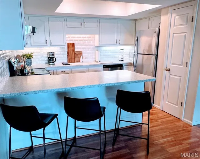 Kitchen — 31 Falls Drive Lake Ozark Missouri real estate